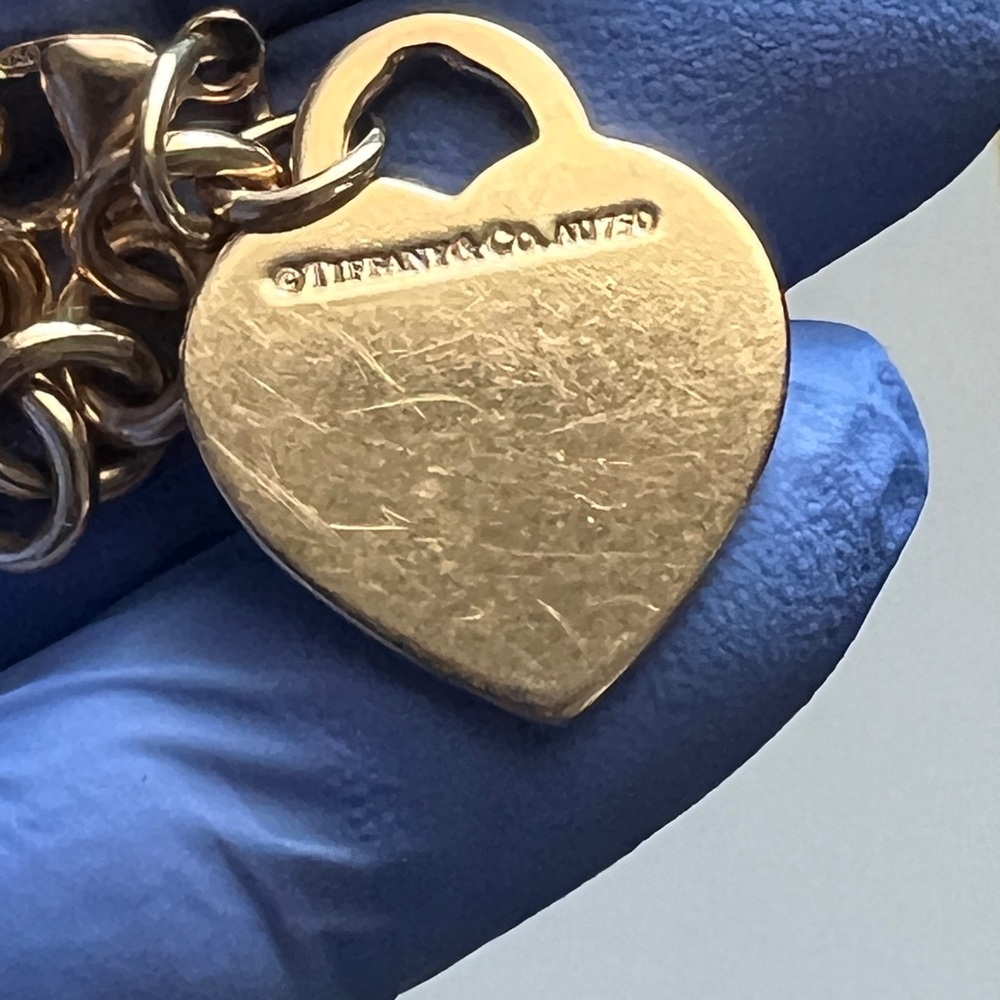 Tiffany & Co. Rose gold Bracelet with medium Heart charm - Picture 8 of 9